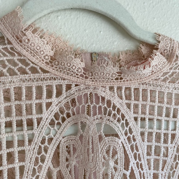 Elegant Embroidered Lace Women’s Top in Soft Cream Pink - Picture 2 of 8